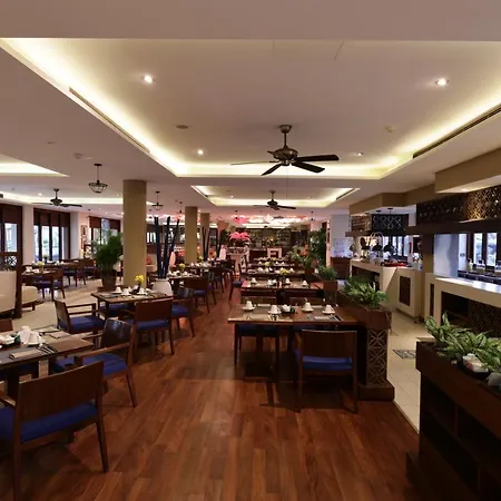 Almanity Hoi An Resort & Spa Exterior photo The interior of the restaurant